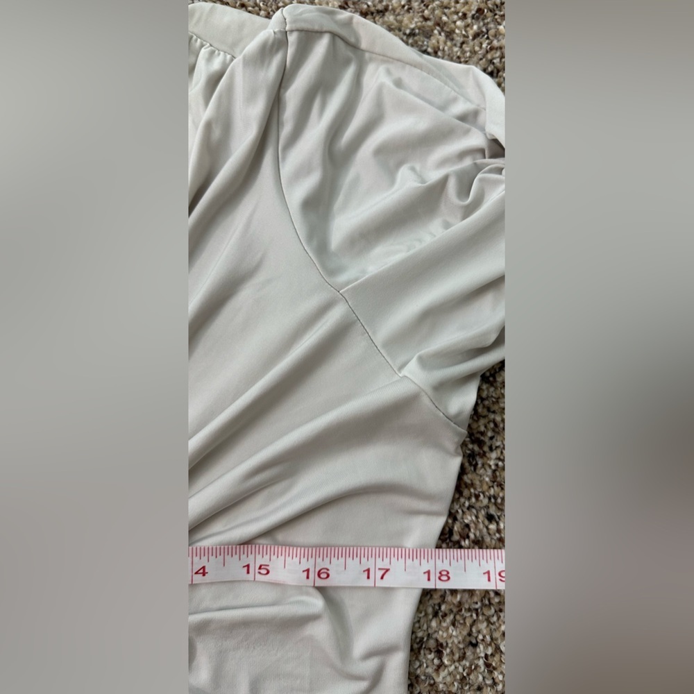 👗 Nothing But Love Plunging Ruched Beige Evening Dress - Size Large ✨ - Picture 12 of 15